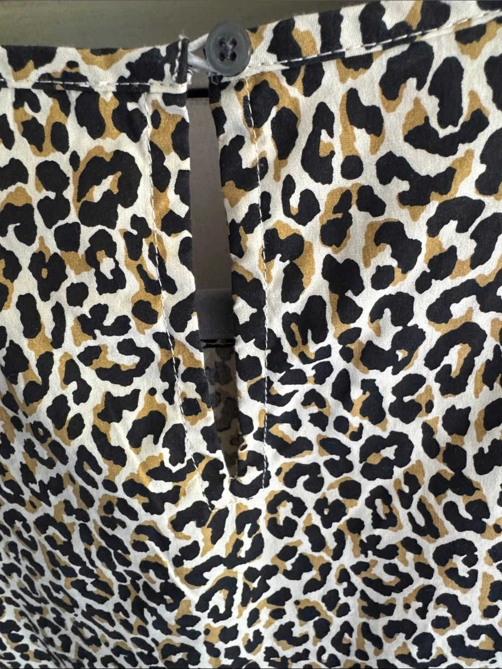 J. Crew Leopard Print Short Puff Sleeve Blouse in Beige and Black SZ Small